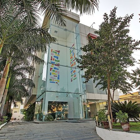 Hotel Sai Miracle Shirdi Luaran gambar