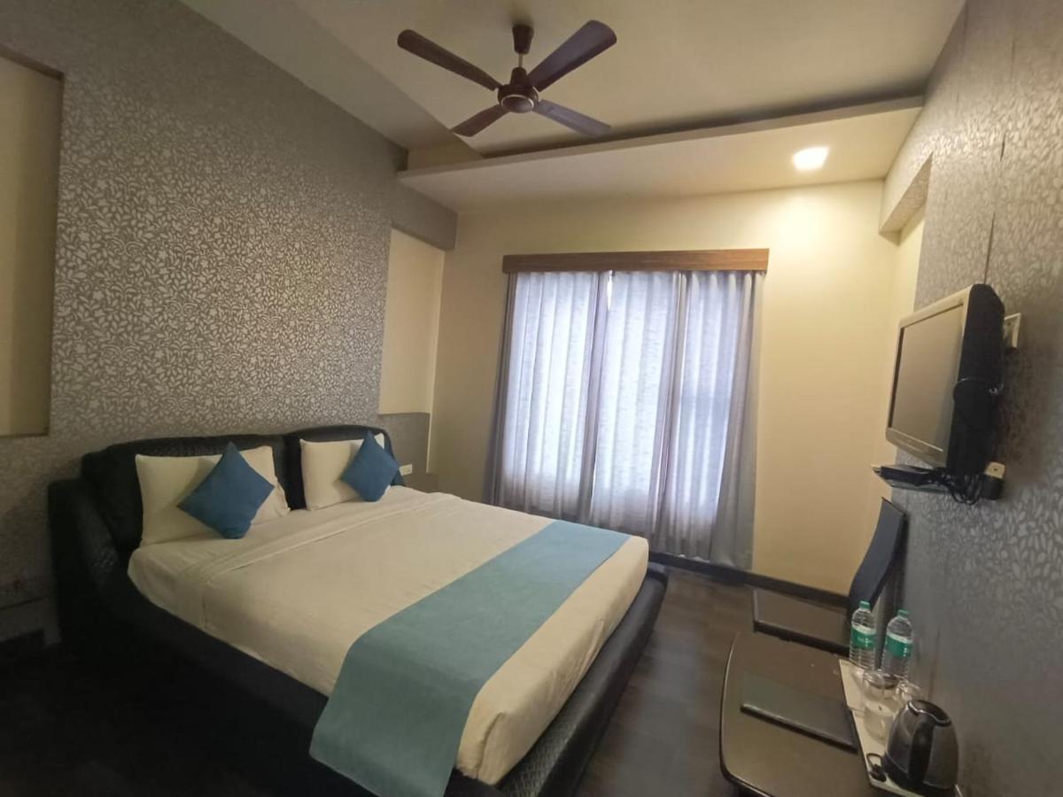 Hotel Sai Miracle Shirdi Luaran gambar