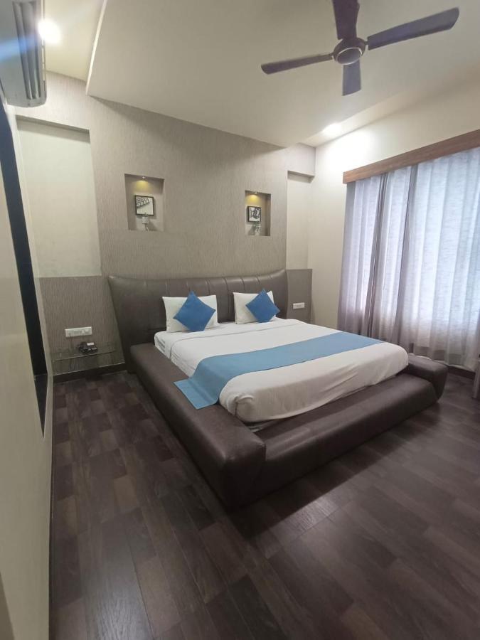 Hotel Sai Miracle Shirdi Luaran gambar