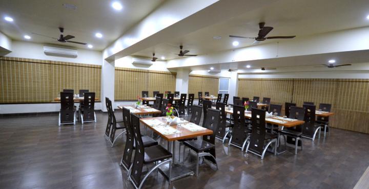 Hotel Sai Miracle Shirdi Luaran gambar