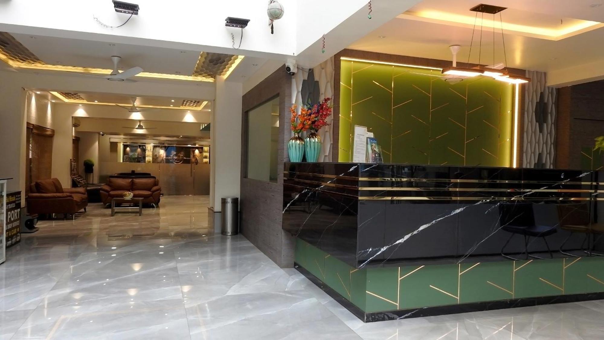 Hotel Sai Miracle Shirdi Luaran gambar