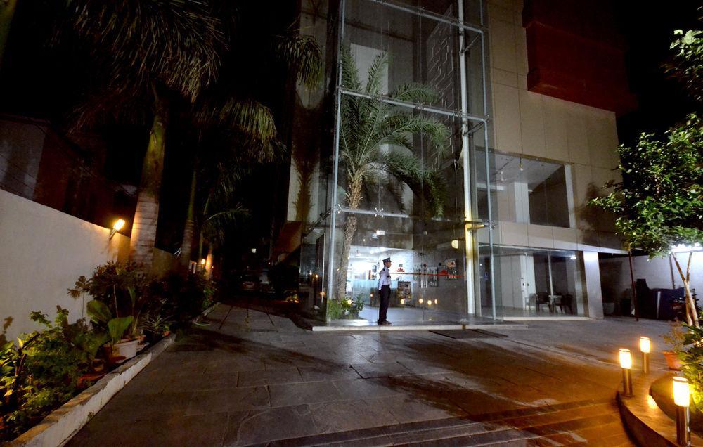 Hotel Sai Miracle Shirdi Luaran gambar