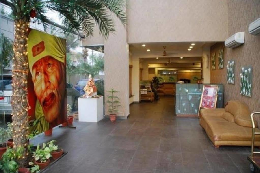 Hotel Sai Miracle Shirdi Luaran gambar