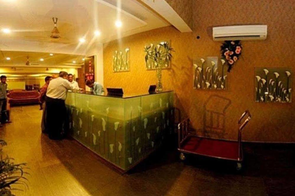 Hotel Sai Miracle Shirdi Luaran gambar
