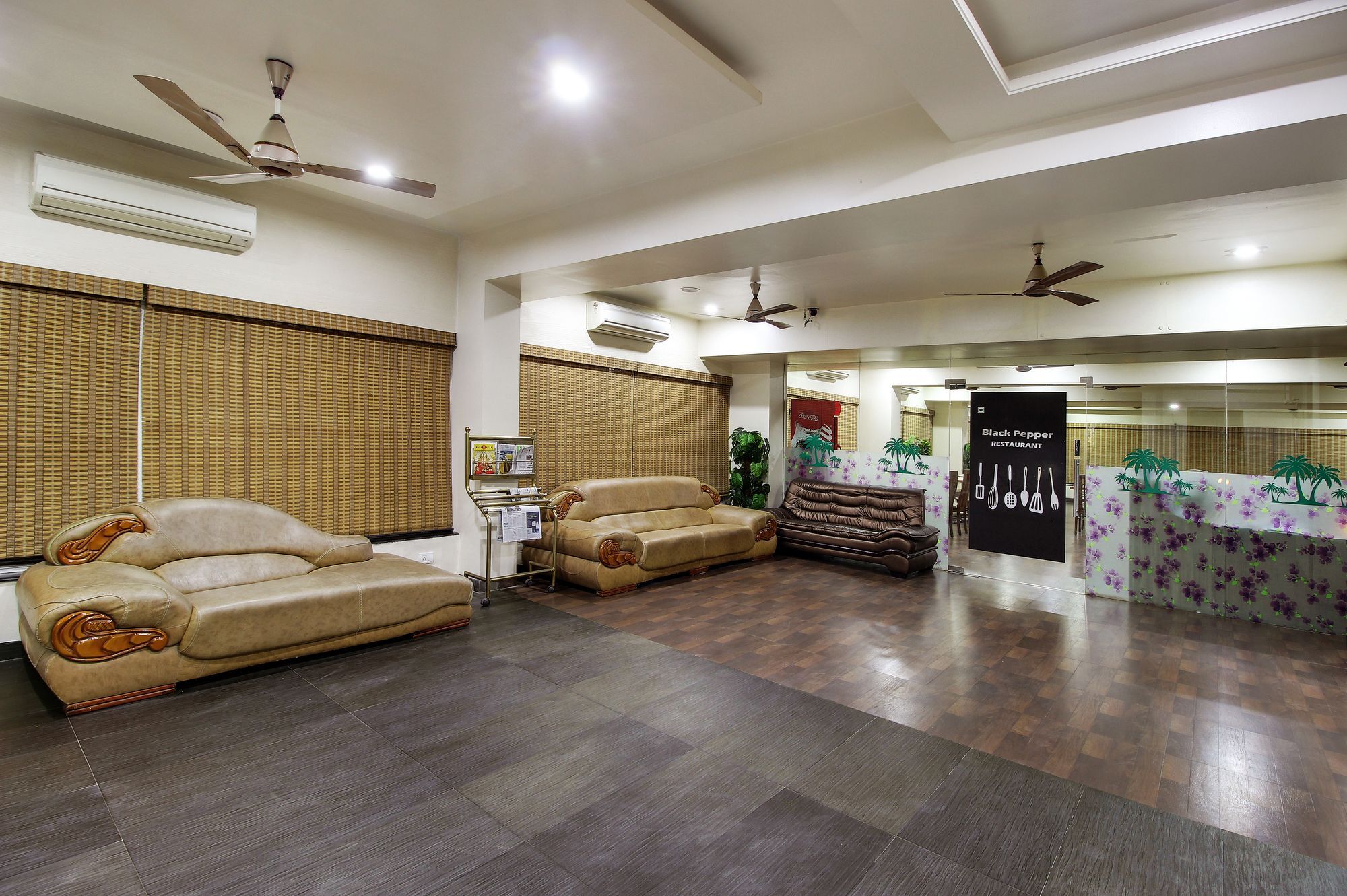 Hotel Sai Miracle Shirdi Luaran gambar